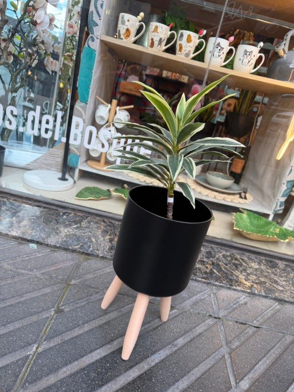 Producto - Pie Nordico Oslo negro chico 33cm (Efectivo: 35.920)