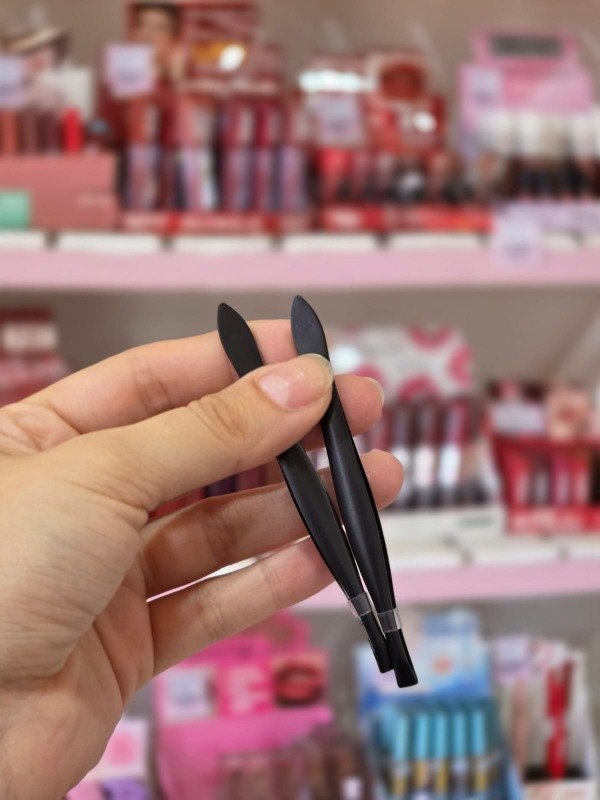 Producto - Pinza para cejas