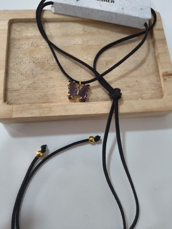 Producto - Choker corbatero mariposa violeta