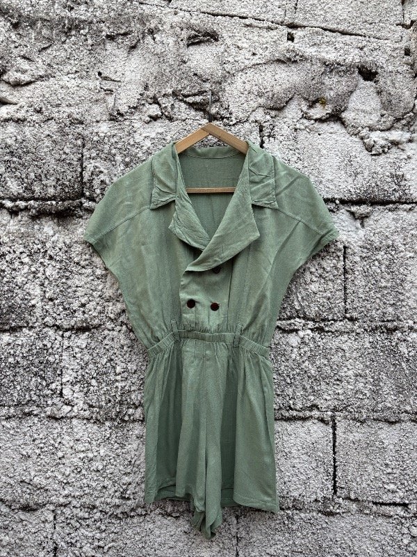 Producto - mono olivia-oliva