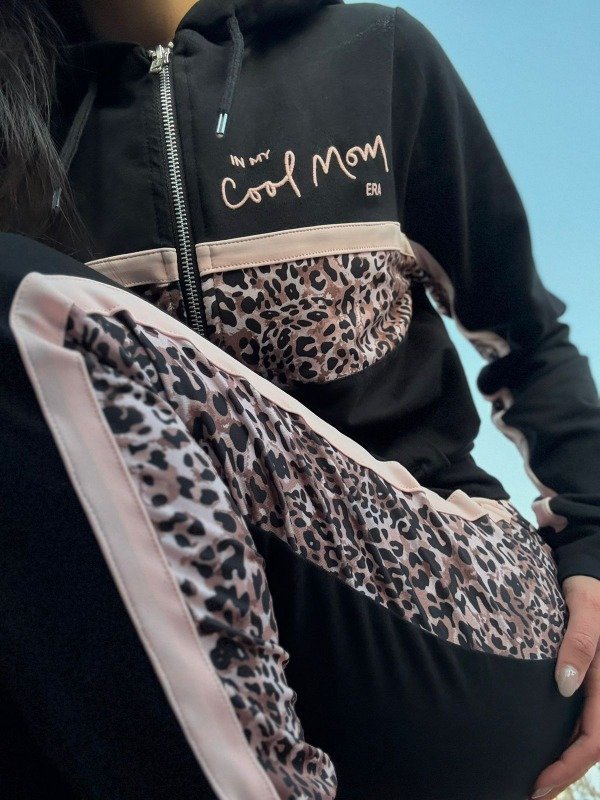 Producto - Babucha rústica con bolsillos combinado negro animal print rosa 6221