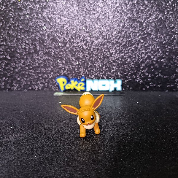 Producto - Eevee Running T-ARTS