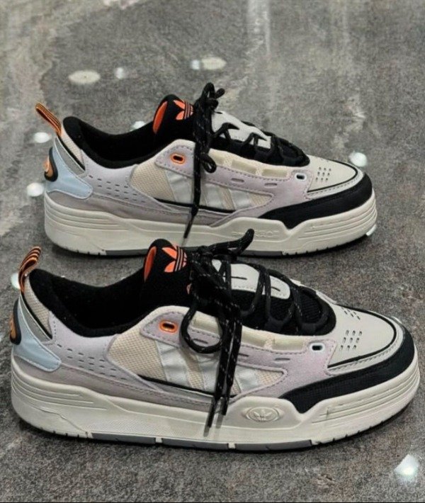 Producto - ADIDAS ADI 2000 BEIGE