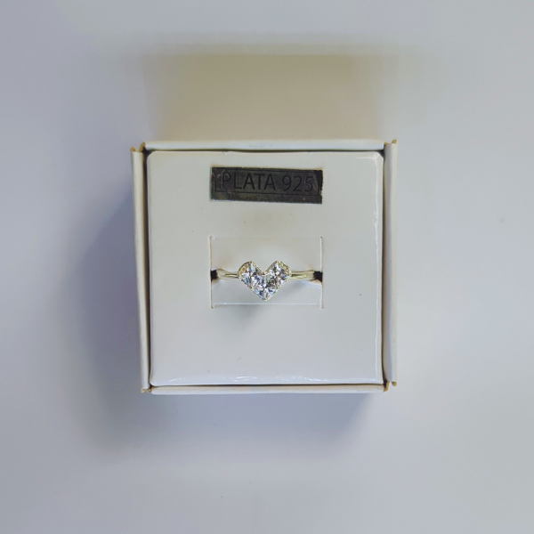 Producto - Anillo Plata con Diamante Corazón