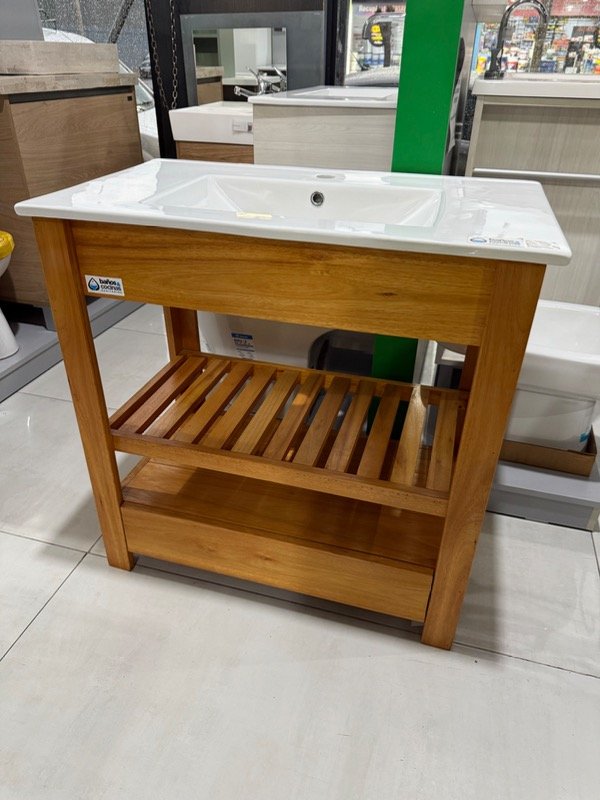 Producto - Vanitory de Eucalipto laqueado 104b
