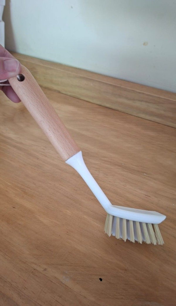 Producto - Cepillo mango madera