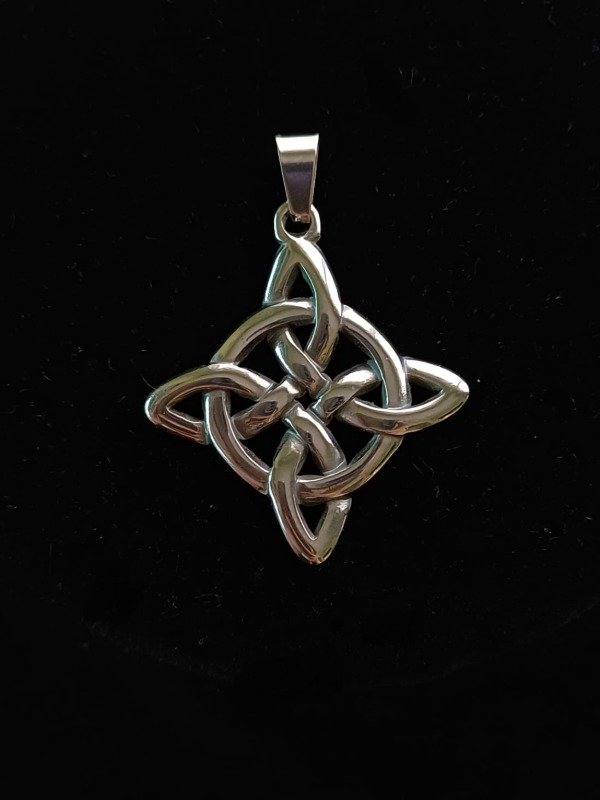 Producto - Dije nudo de bruja 2