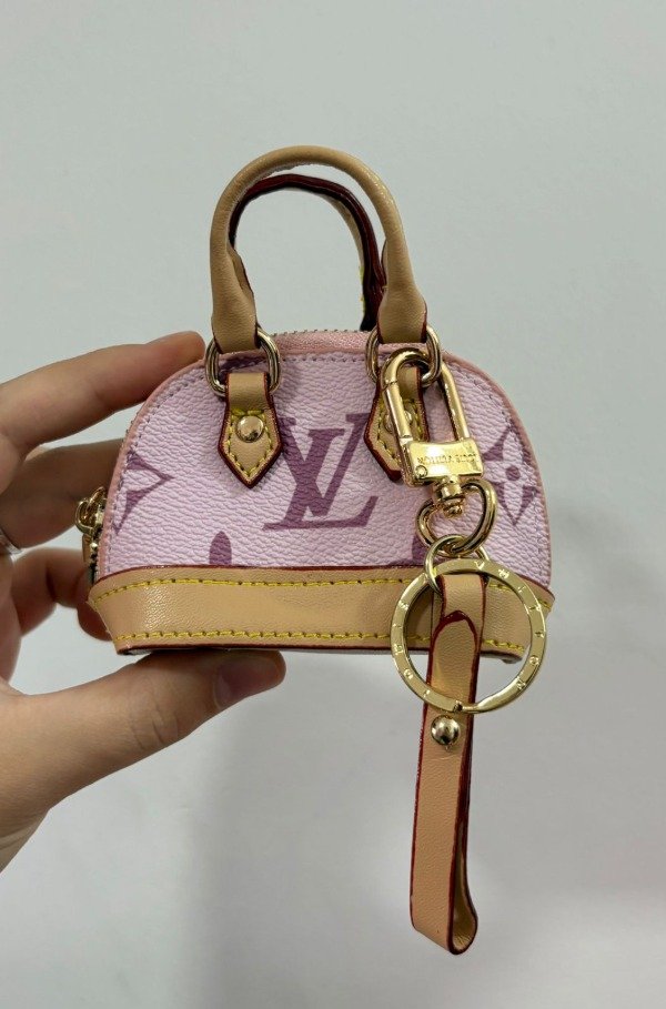 Producto - Llavero Cartera Simil Rosa