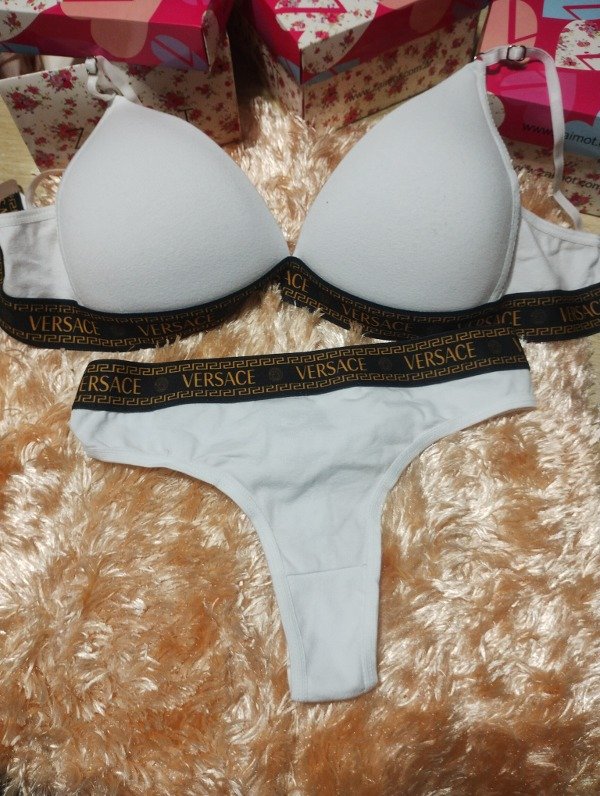 Producto - Conjunto alternativo, de algodón con Lycra.