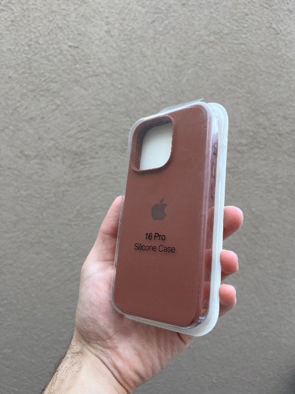 Producto - Silicone 16 pro marrón