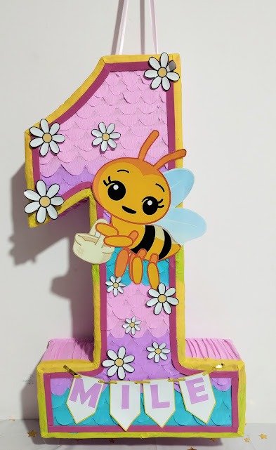 Producto - piñata de numero abejita