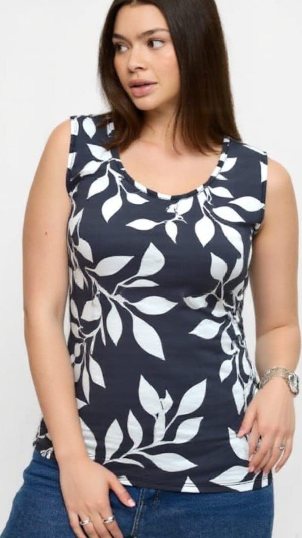 Producto - MUSCULOSA HOJAS