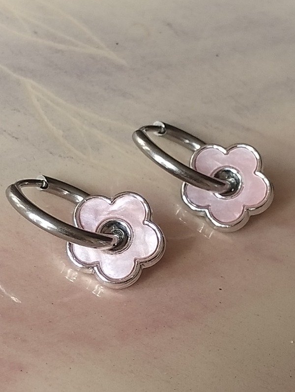 Producto - Aros argollas flor rosa