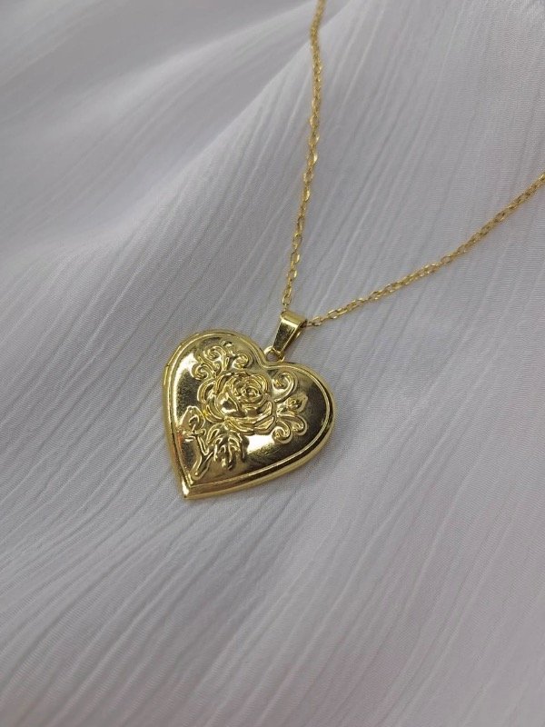 Producto - RELICARIO ROSE DORADO (PERSONALIZABLE)