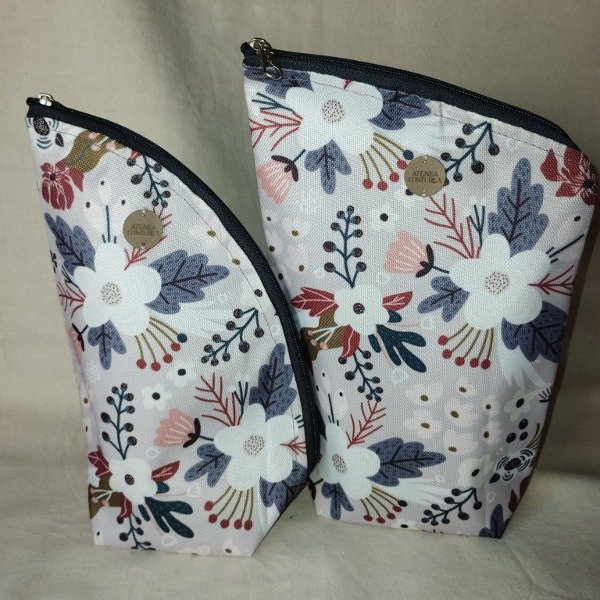 Producto - KIT PORTA MATE y YERBA ANASTASIA FLOREADO