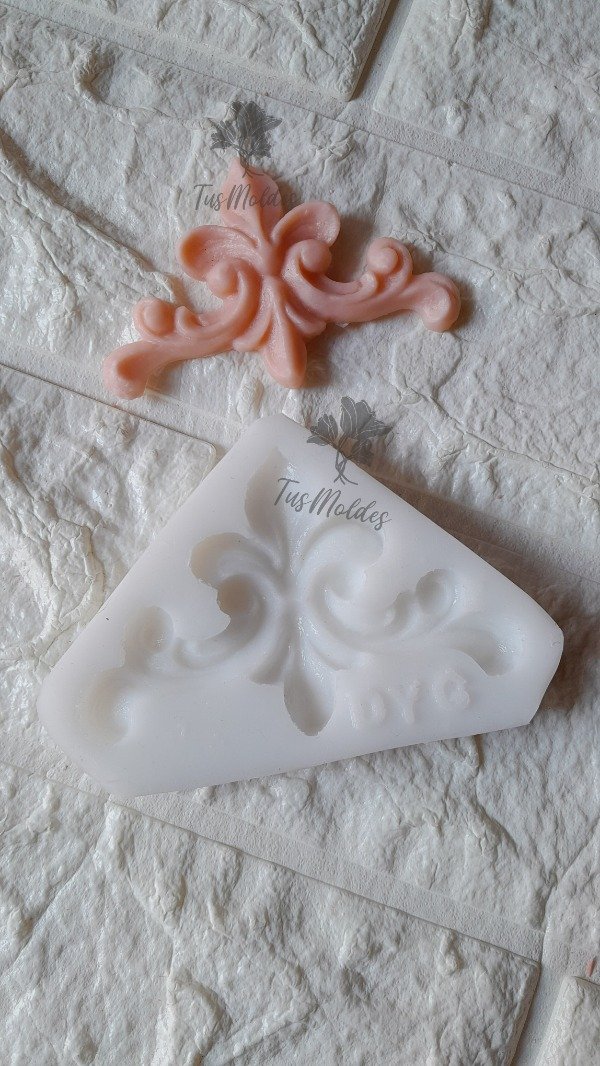 Producto - MOLDURA ESQUINERO DYG