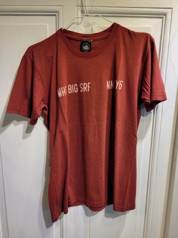 Producto - Remera MOHS bordeaux Talle 12/14 años - PRECIO: 24X