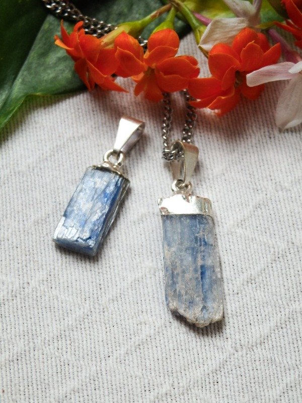 Producto - Dije de Cianita azul