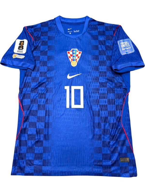 Producto - Croacia Visitante 2026 Version Jugador - 10 Modric Parches Legacy y Mundial - 0
