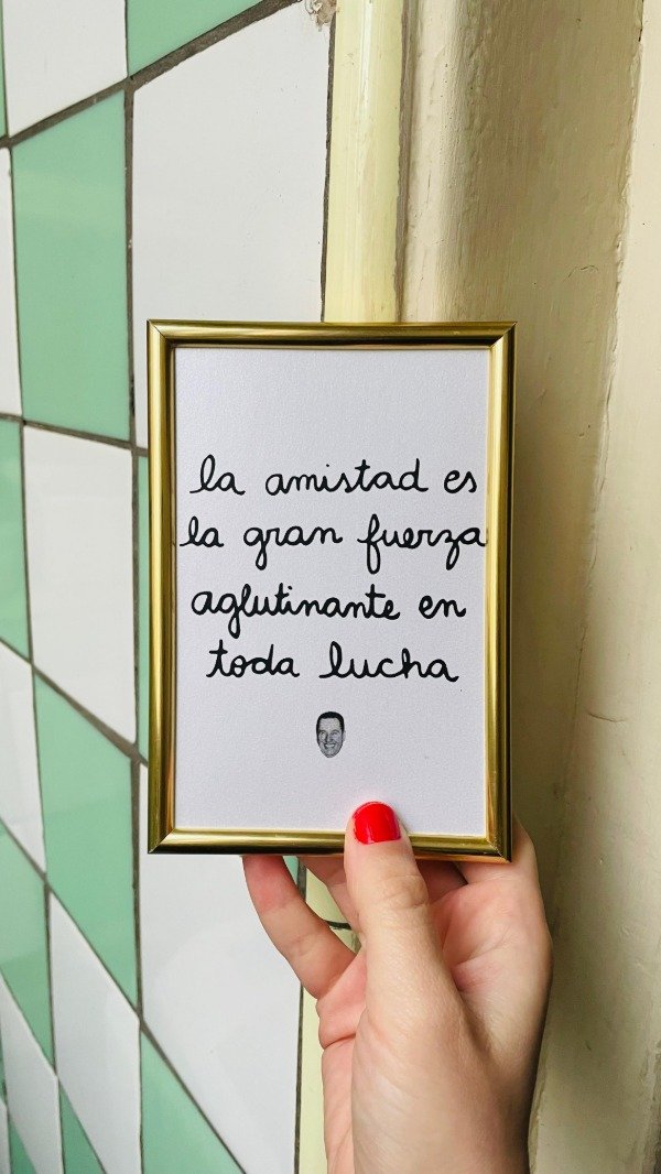 Producto - la amistad + marco dorado