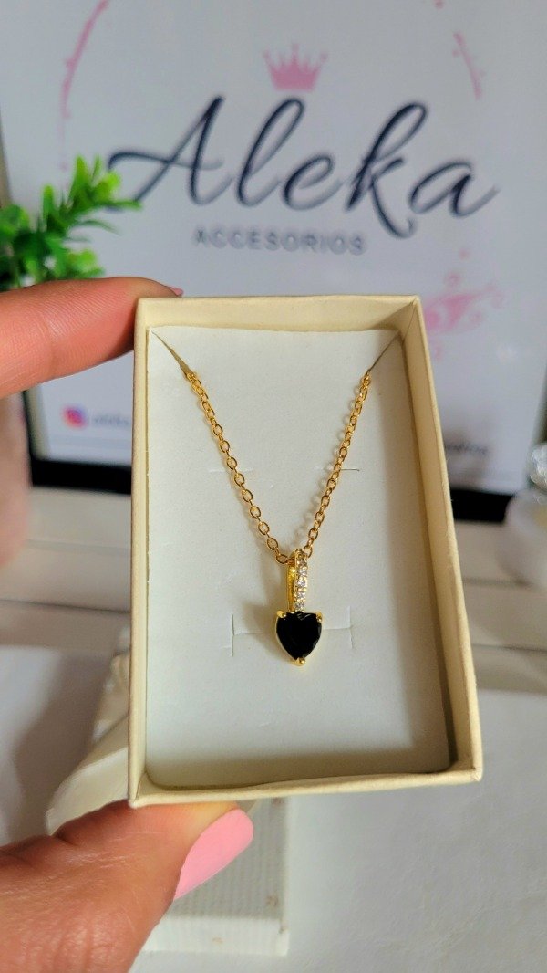 Producto - Collar corazón cubic negro con strass de acero dorado - 6