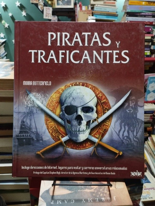 Producto - PIRATAS Y TRAFICANTES - Moira Butterfield