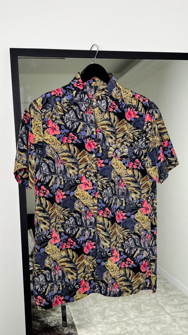 Producto - Camisa Flaw