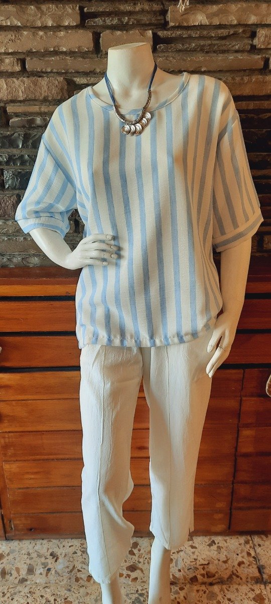Producto - Blusa rayada mamga corta