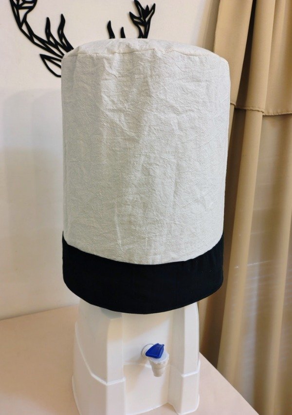 Producto - Funda Bidón Blanco y Negro