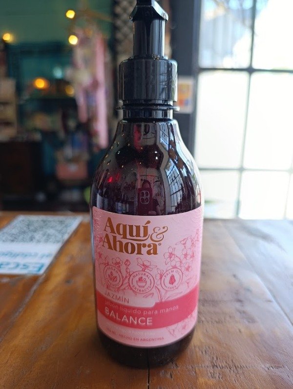 Producto - Jabón liquido BALANCE jazmín