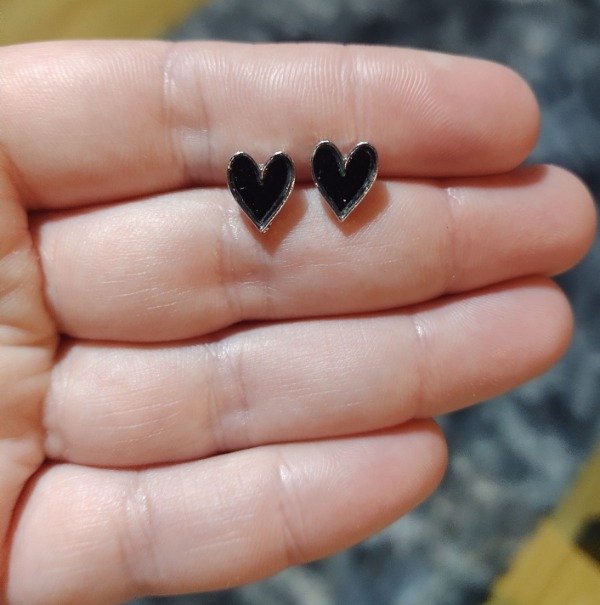 Producto - Aros pasante corazon negro