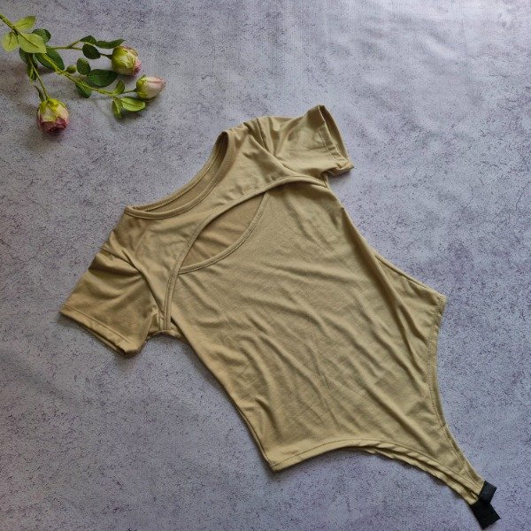 Producto - Body con abertura beige - talle único