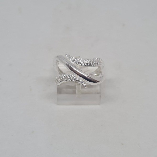 Producto - Anillo ondulado con cubic 043164022