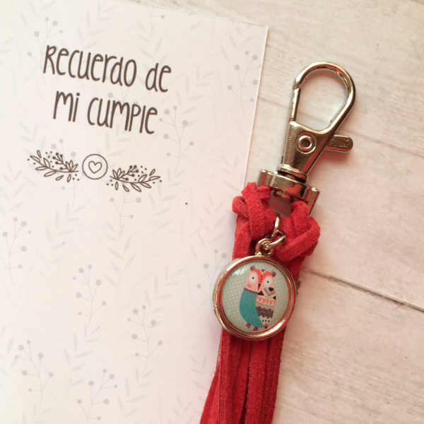 Producto - PACK LLAVEROS GAMUZA CON MEDALLITA - CUMPLE