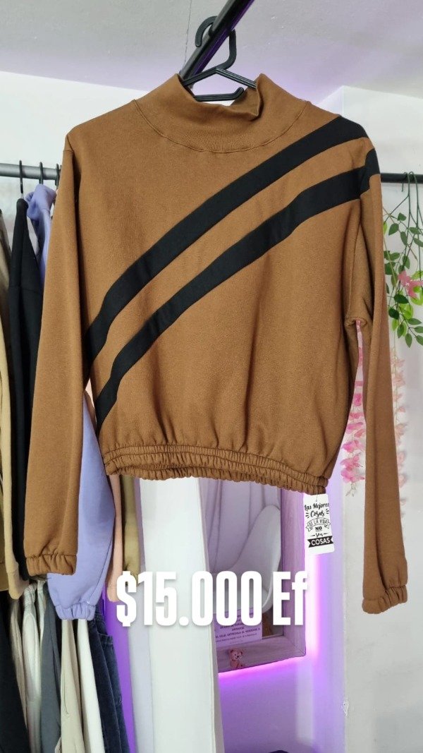 Producto - Buzo Líneas Diagonales Marrón