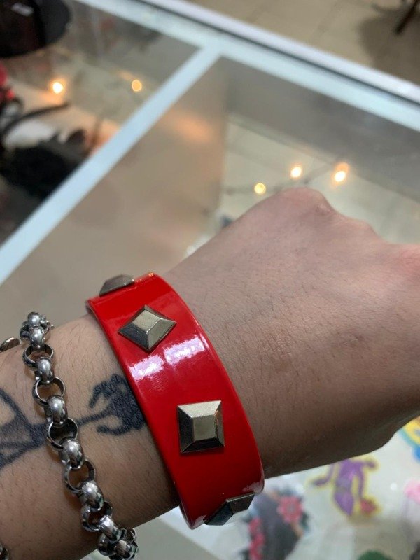 Producto - Pulsera Roja Rombo BBK