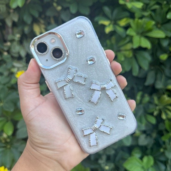 Producto - FUNDAS CHARMS - MOÑOS BLANCOS Y PLATEADOS