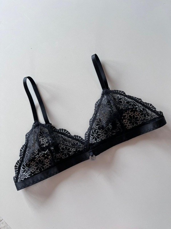 Producto - Corpiño de Puntilla Margaritas Negro