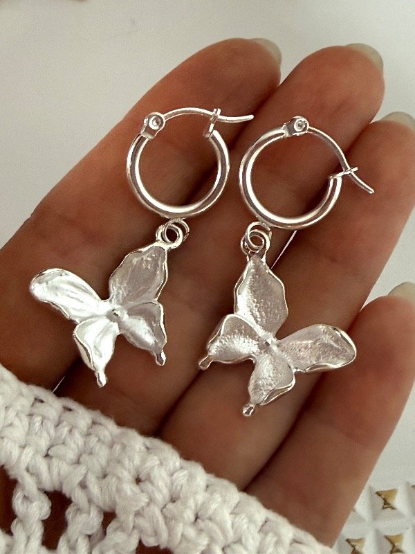 Producto - AB1656 Aros argollita mariposa blanca acero blanco