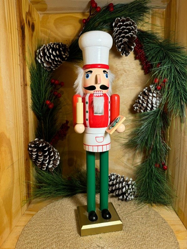 Producto - Cascanuez 41 cm cocinero (Efectivo: 58.320)