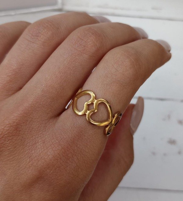 Producto - Anillo con Corazones - Acero Dorado