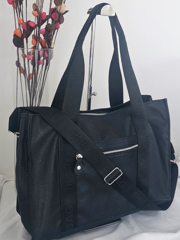 Producto - BOLSO UNIVERSITARIO NEGRO ECOCUERO