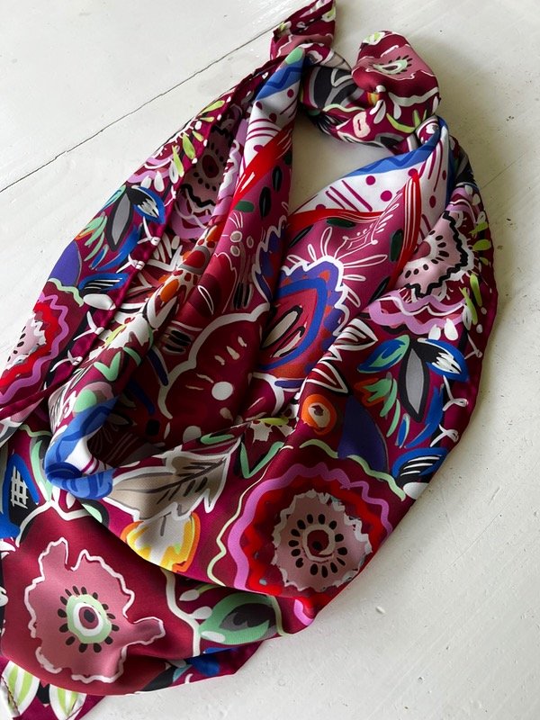 Producto - Pañuelo xxl Manila rojo verde