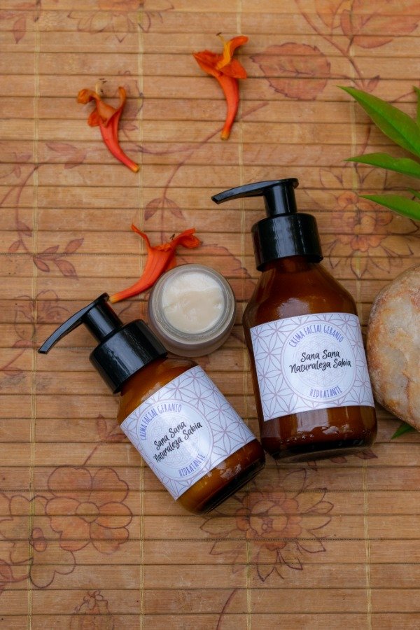 Producto - Crema Facial Hidratante - Piel Mixta