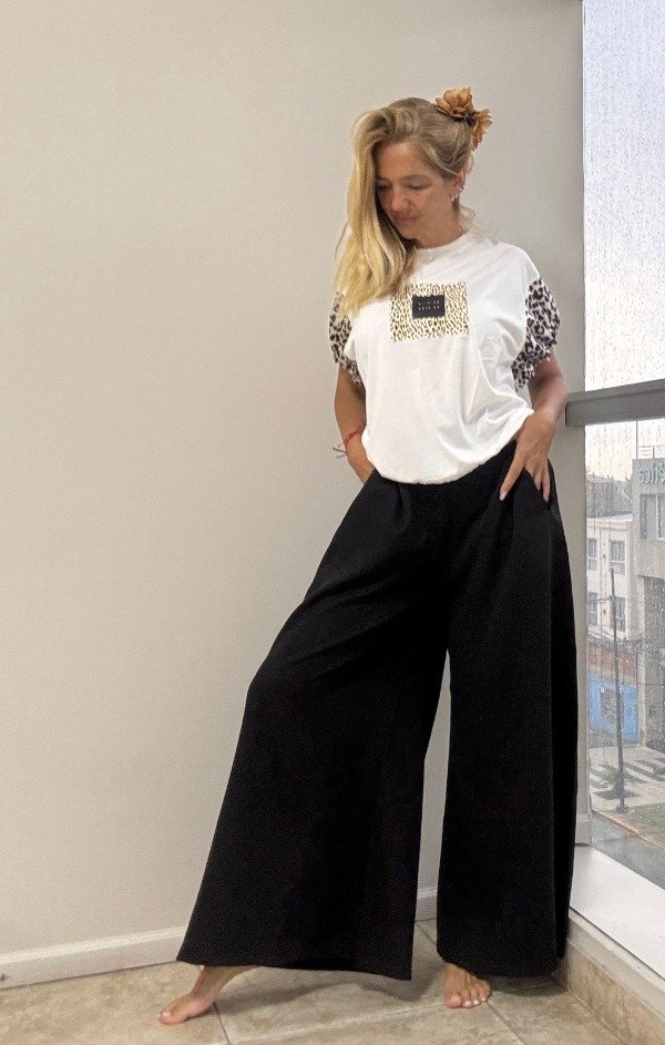 Producto - Remera importada con mangas princesa