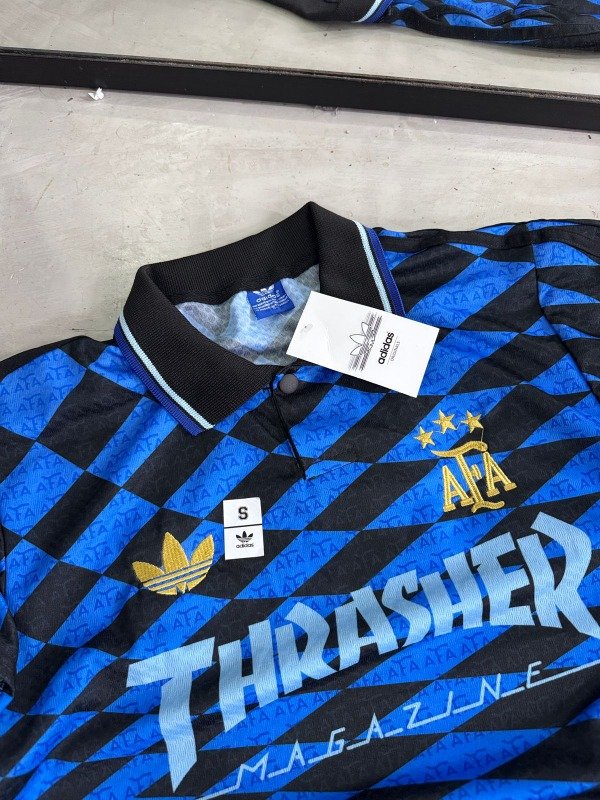 Producto - CHOMBA THRASHER (CURVA) - 4