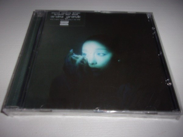 Producto - CD ARIANA GRANDE ETERNAL SUNSHINE DELUXE BRIGHTER DAYS AHEAD NUEVO L54