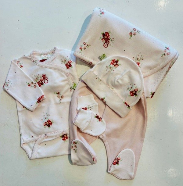 Producto - Ajuar 5 prendas Poema