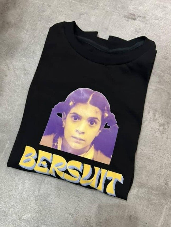 Producto - Remera BERSUIT
