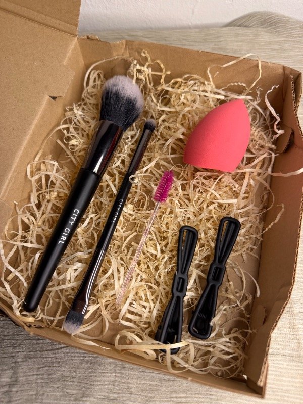 Producto - Box 4: básico de maquillaje